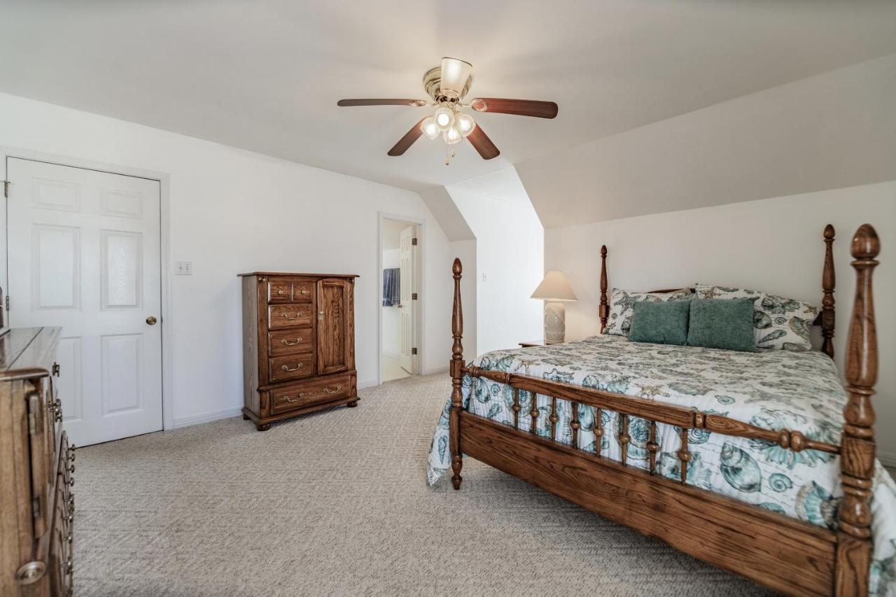 Relaxation - Large Bay Front Home Has Everything You Need For The Perfect Dauphin Island Family Holiday! Home ภายนอก รูปภาพ