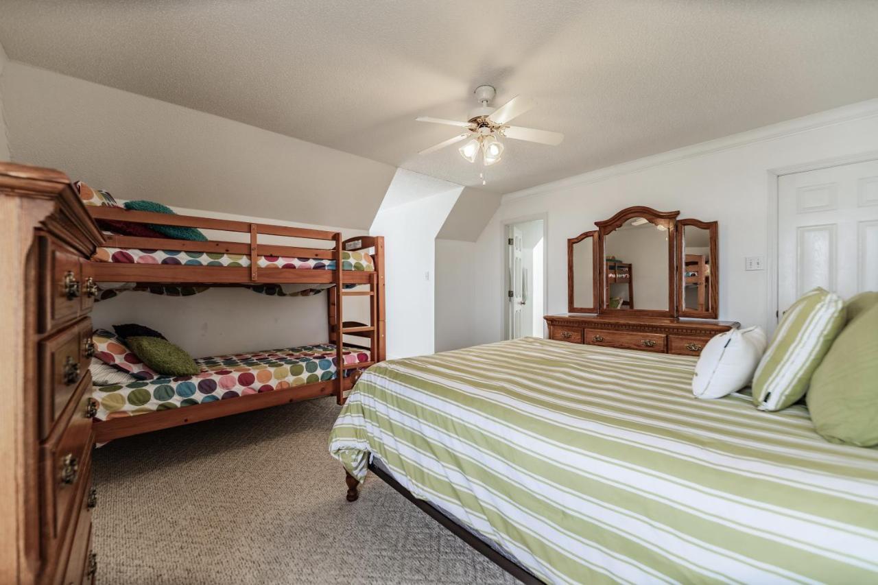 Relaxation - Large Bay Front Home Has Everything You Need For The Perfect Dauphin Island Family Holiday! Home ภายนอก รูปภาพ